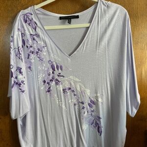 whbm lavendar tunic/dollman sleeve with flower detail, light weight, loose fit